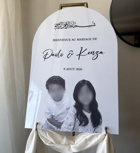Exemple de panneau de mariage personnalisé avec photo et prénoms